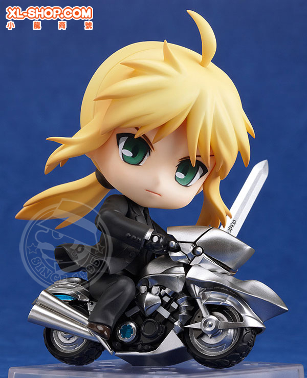Amazon.com: Max Factory Fate/Zero: Saber PVC Figure (Refined