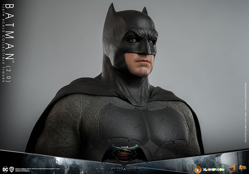 Hot Toys MMS731 Batman v Superman Dawn of Justice 1/6th scale