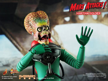 Hot Toys - MMS107 - Mars Attack! - Martian Soldier 1/6 Scale