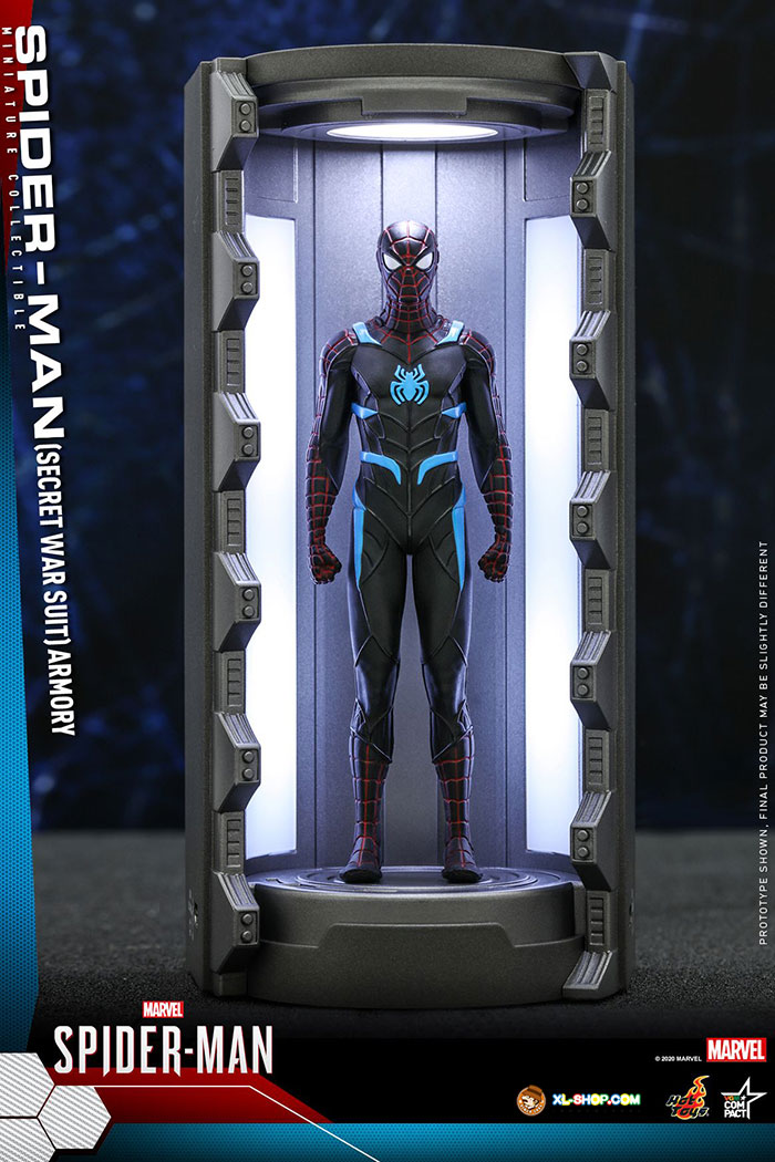 Hot Toys - VGMC016 - Spider-Man (Secret War Suit) Armory Miniature  Collectible