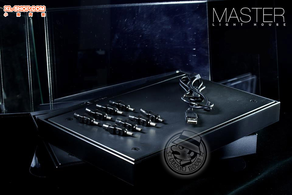 Legend Studio 1/6 Accessories Utilmate Display Case Master Light