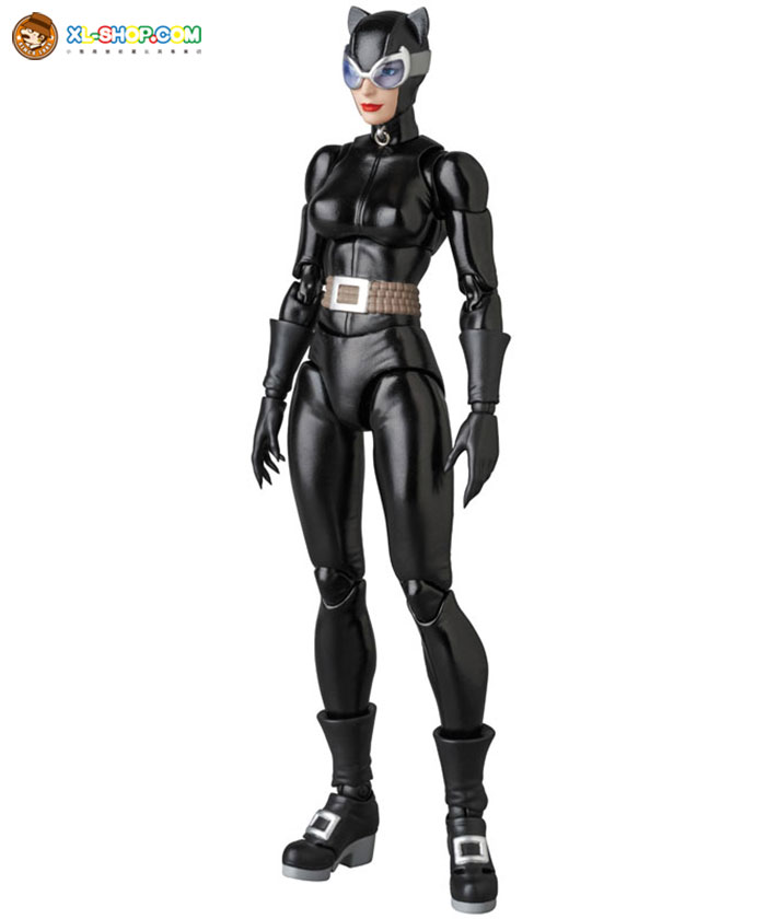 MAFEX No. 123 Batman: Hush Catwoman Figure | BigBadToyStore